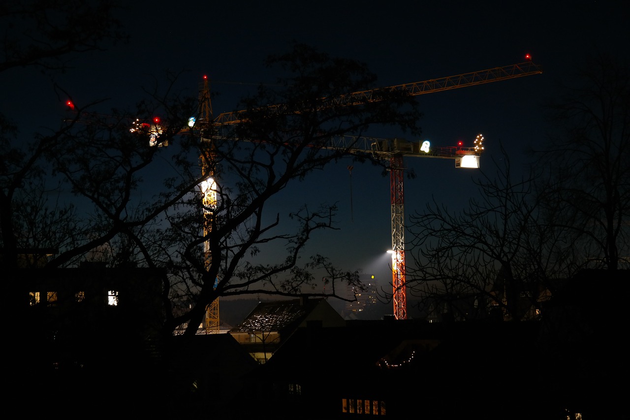 Noćni rad na gradilištu, ilustracija | foto: Pixabay