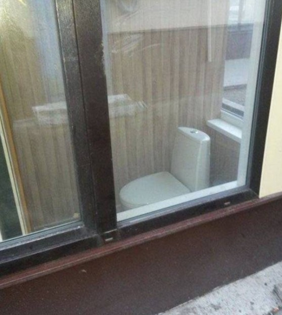 toalet s pogledom