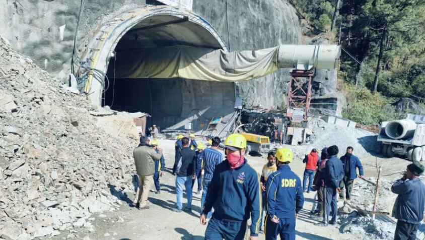 urušen tunel | foto: Uttarakhand Police