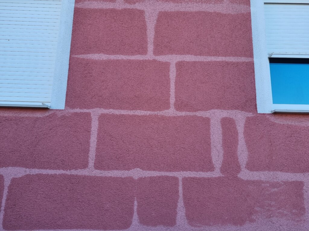 ocrtavanje EPS ploča na fasadi