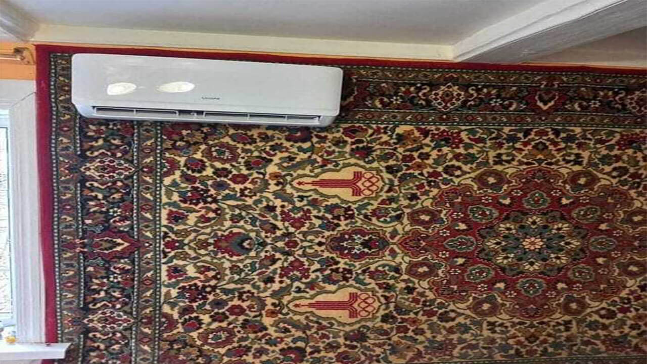 Klima uređaj na tapiseriji
