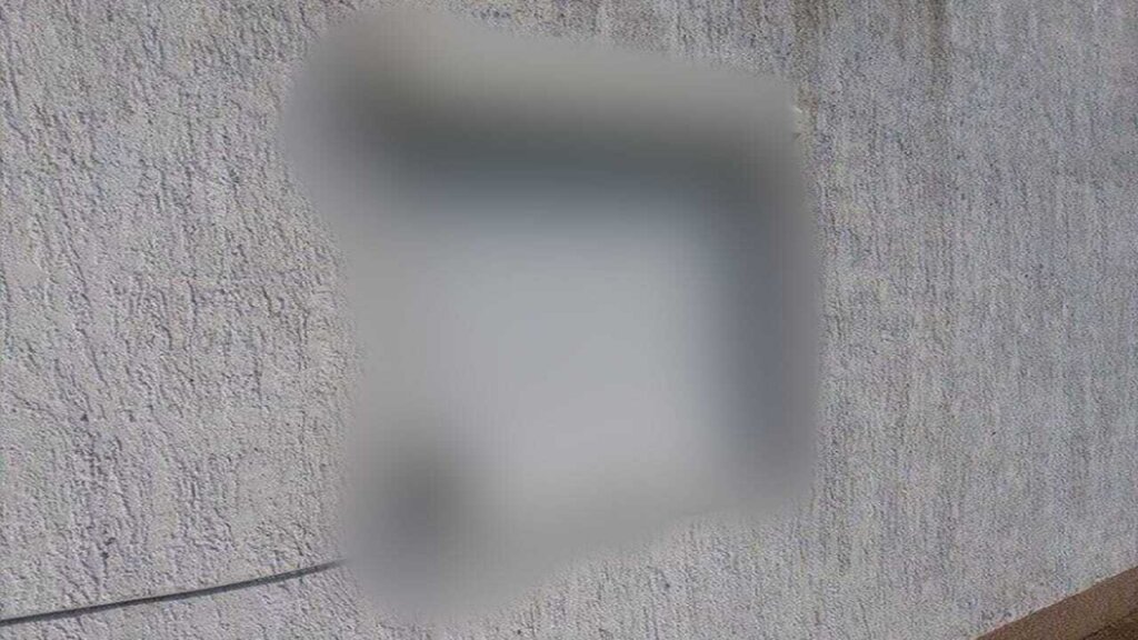 Rolete s vanjske strane prozora blur