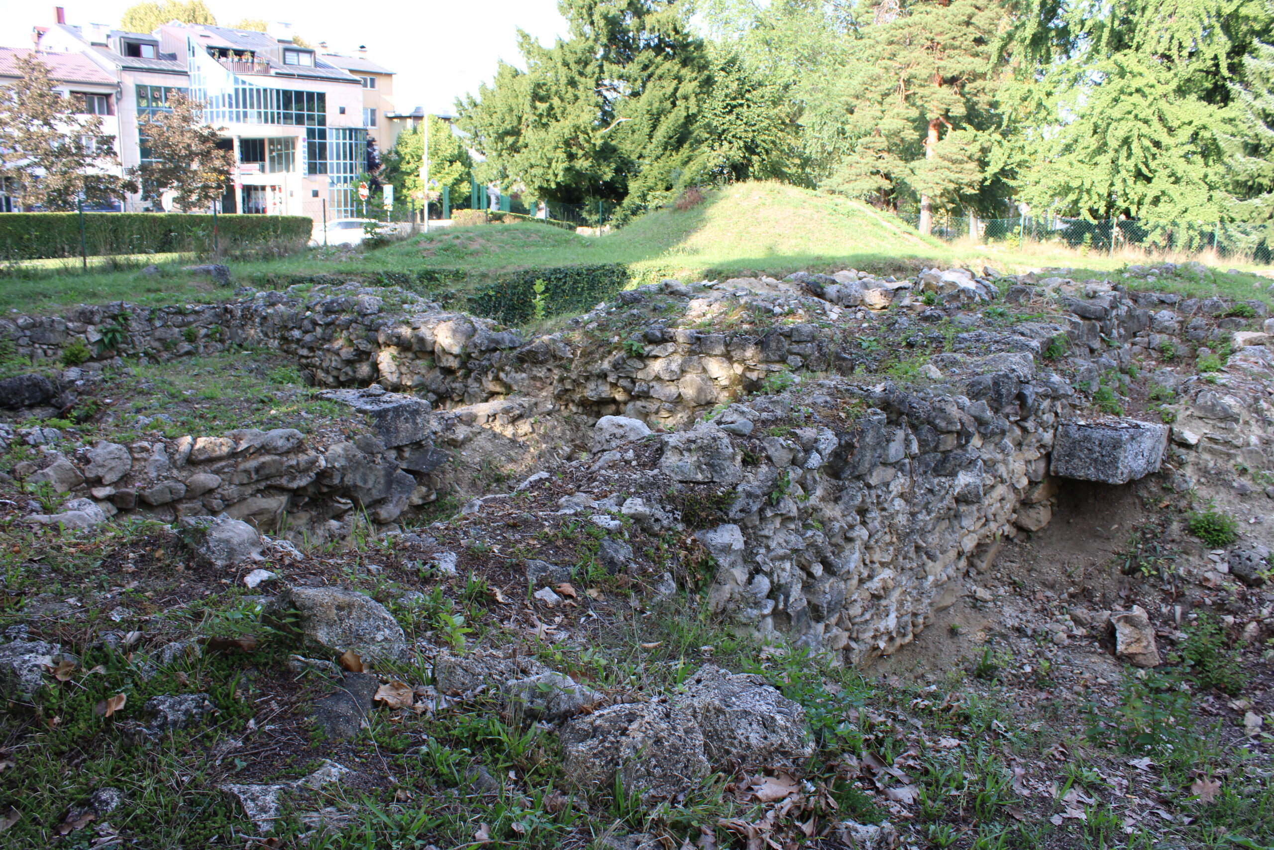 Arheološki lokalitet Stari grad Ivanec6