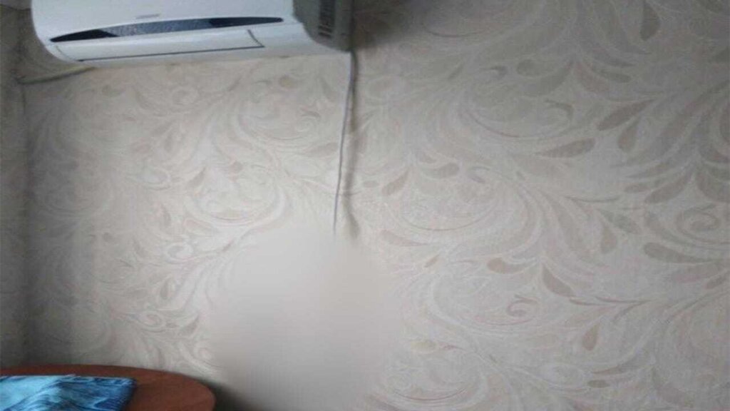 Prekratak električni kabel blur