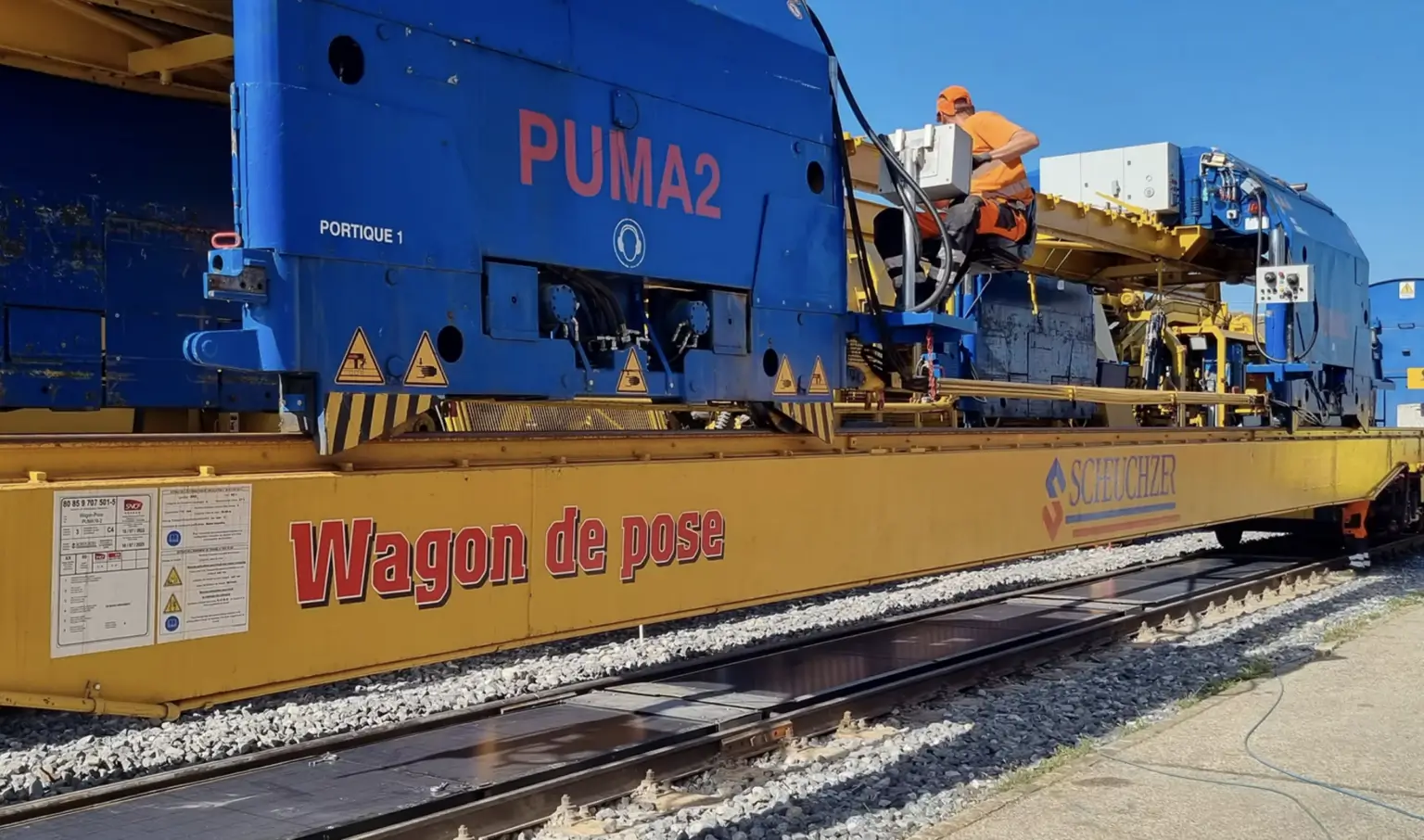 vlak za postavljanje solarnih ploča