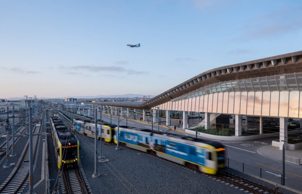 LAX Metro Transit Center, Los Angeles