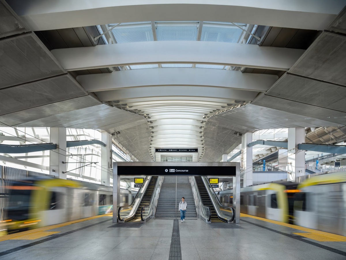 LAX Metro Transit Center, Los Angeles