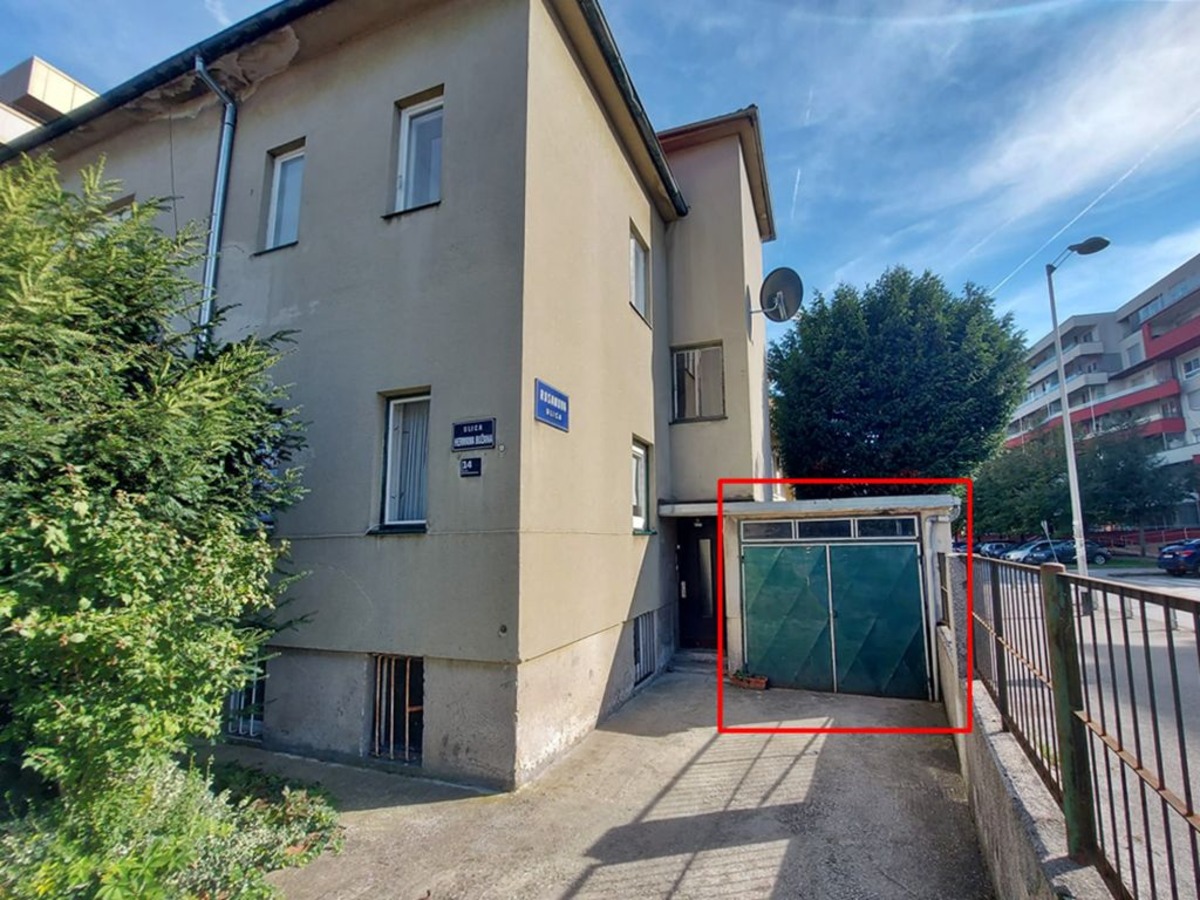 garaža, Bužanova, Zagreb