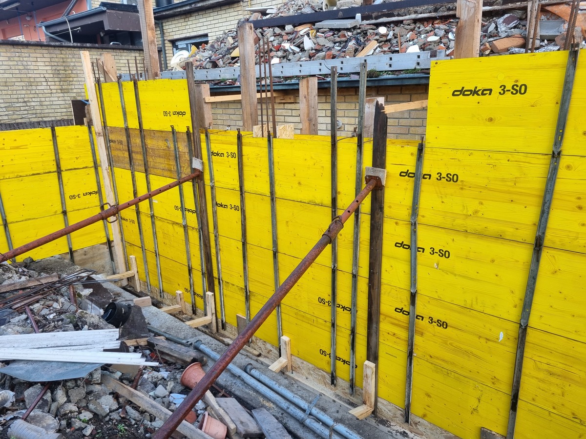 Totalna rekonstrukcija, produženje terase