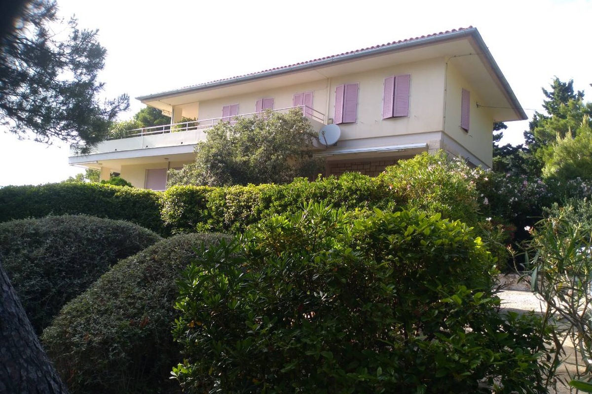 vila Kovač, Hvar | foto: Državne nekretnine