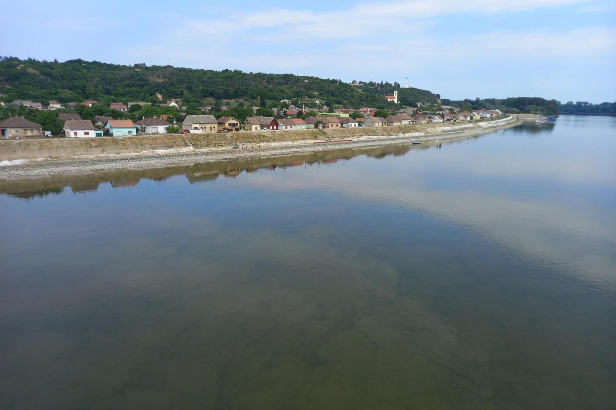 Rekonstrukcija nasipa Batina i Gomboš