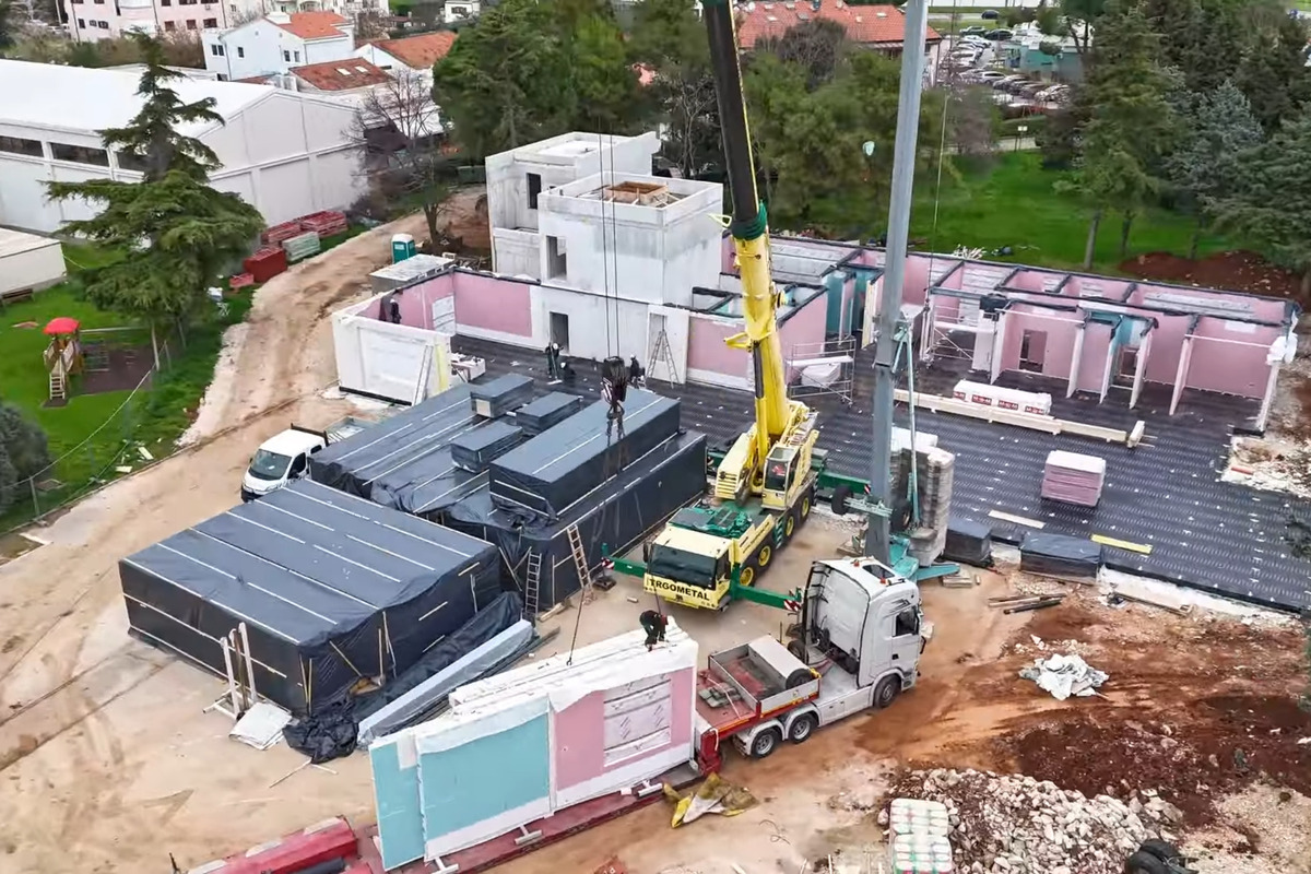 gradnja korištenjem CLT ploča i prefabriciranih drvenih elemenata