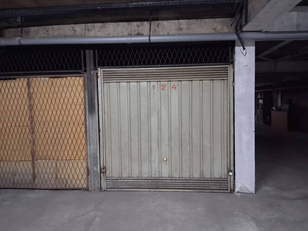 Šaferova ulica, garaža