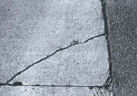 dijagonalna pukotina