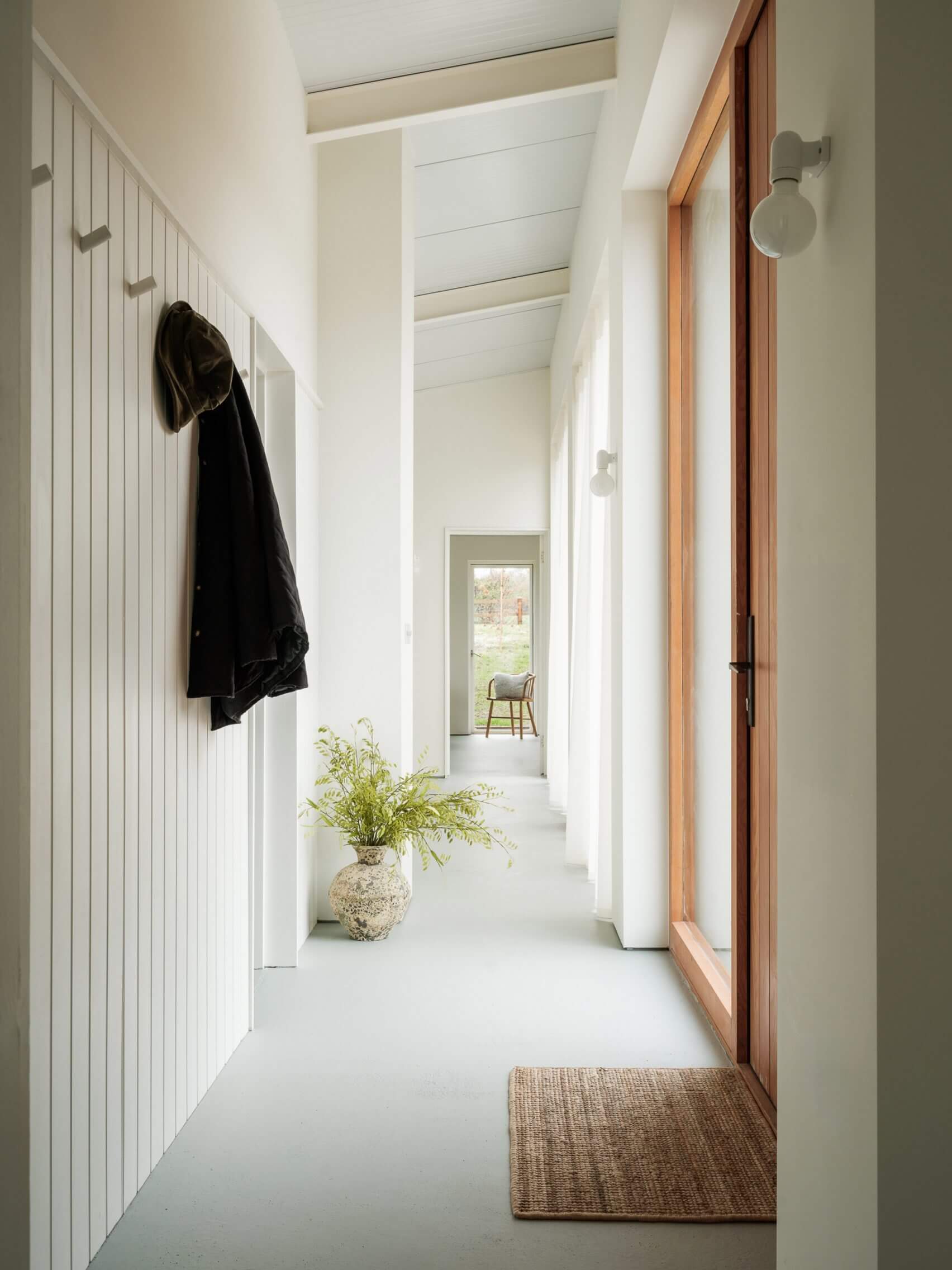 traktorsko skladište je postalo moderan dom