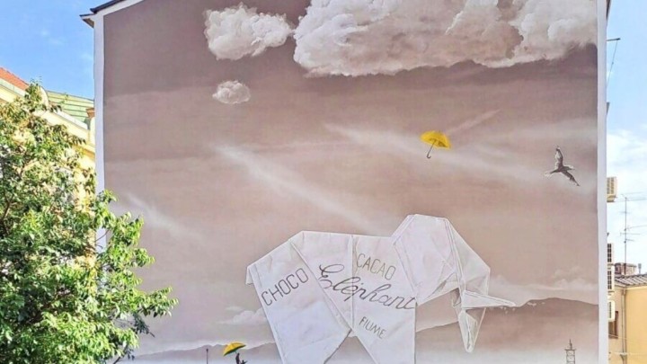 Foto: U Rijeci osvanuo novi mural prepoznatog umjetnika, priča priču o gradu