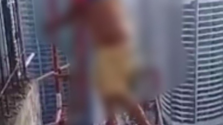 Foto: Uz ovakvu zaštitu na radu majstor mora biti heroj