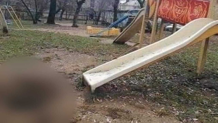 Foto: Diskutabilno dječje igralište u pogledu sigurnosti