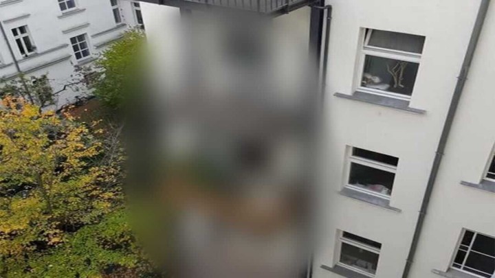 Foto: Izaći na balkon ove zgrade neće biti posve jednostavno