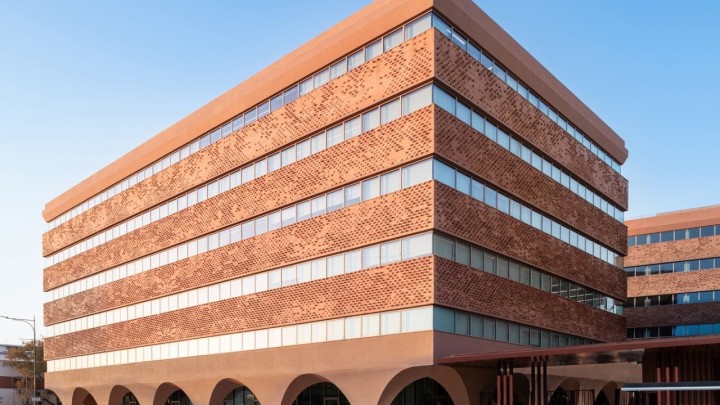 Pročelje od terakote: Savršen spoj industrijskog nasljeđa i energetske održivosti