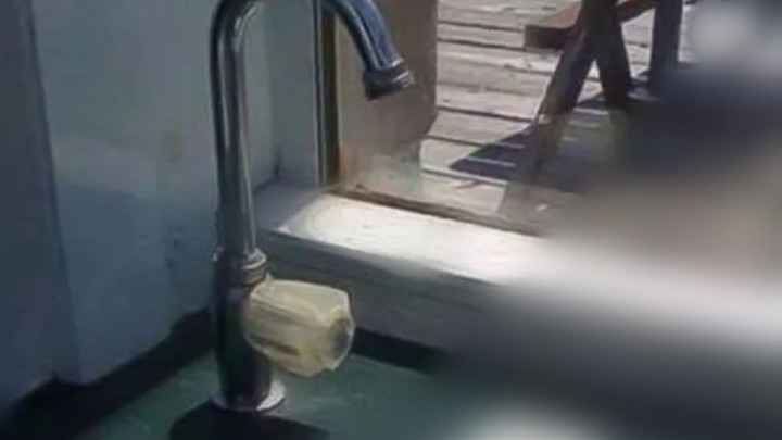 Foto: Ovaj majstor nije znao osnovu ugradnje instalacija