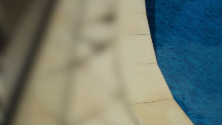 Foto: Popločavanje oko bazena bez kojega se moglo