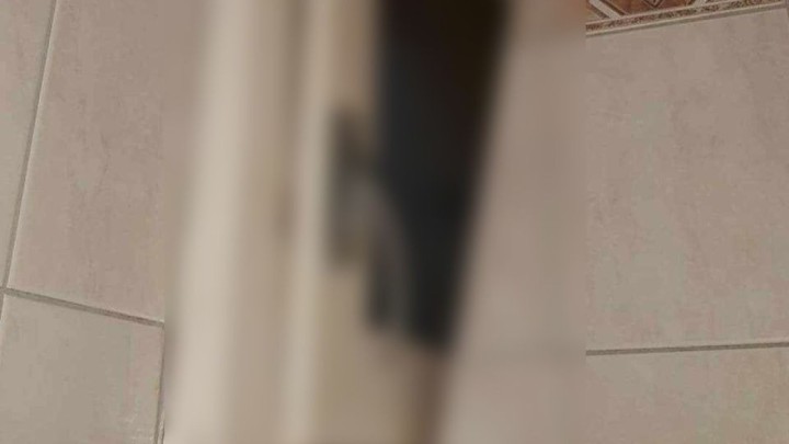 Foto: Ono kada nema mjesta za prozor u prostoriji, ali majstor ipak eksperimentira