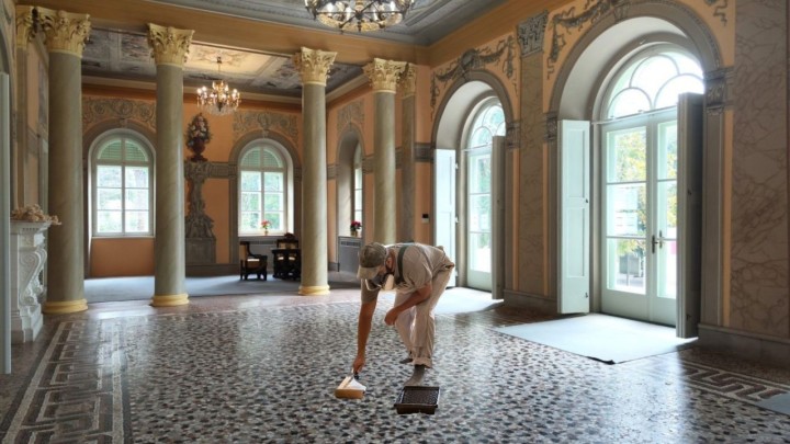 Rekonstrukcija mozaičnog terazzo poda kakva se ne viđa svaki dan, prvo se radi iskop