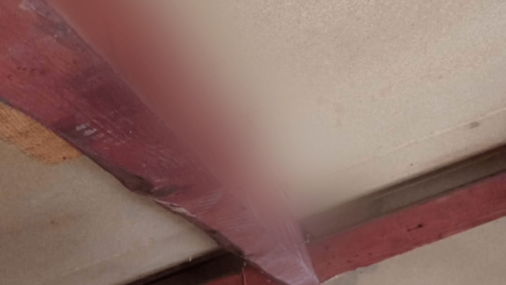 [FOTO] Zamislite da vam ovako izgleda strop: Je li ovo uopće sigurno?