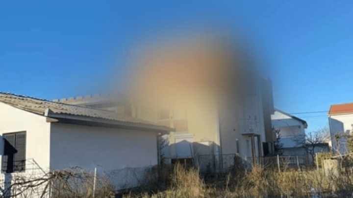 [FOTO] 'Glavno da stoji': Zar se ovako gradi kuća?