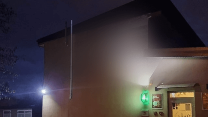 [FOTO] Zar se ovako radi fasada? Ovakve stvari bi trebale biti kažnjive