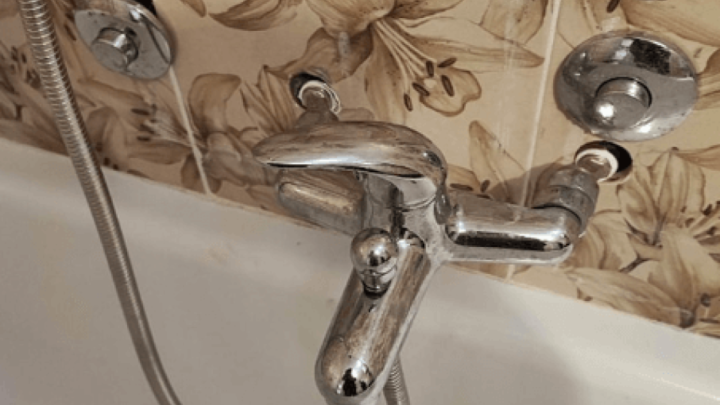 [FOTO] Kad odjednom imaš viška materijala ostaneš s rupama u zidu