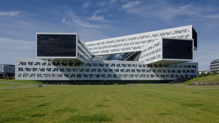 [FOTO] Zamislite da radite u ovakvom uredu: Je li ovo jedna od najzanimljivijih zgrada u Europi?