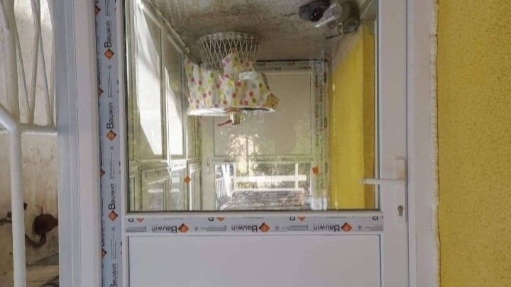 [FOTO] 'Ne vidim problem': Majstor naopako postavio vrata