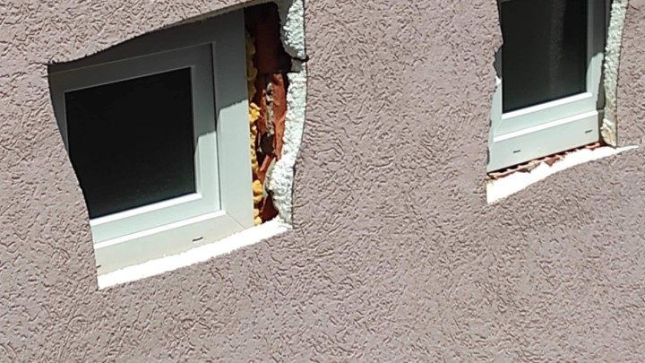 [FOTO] Majstor se potrudio oko prozora: Zanimljiv 'pogled u svijet'