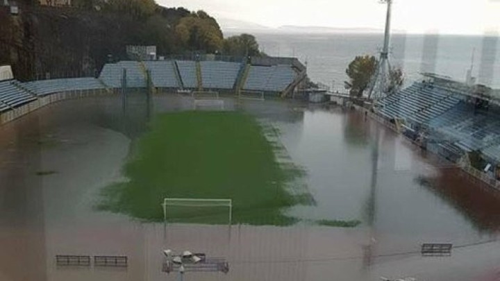 [FOTO] Pogledajte kako izgleda stadion Kantrida nakon potopa u Rijeci