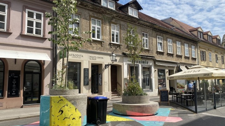 [FOTO] Ova fotografija je snimljena u 10h: Sunce žari, biste li sjeli u Staru Vlašku?