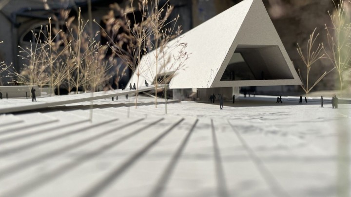 Ova neobična 'kuća' na padini Velebita poseban je memorijalni centar, javna nabava u niskom startu