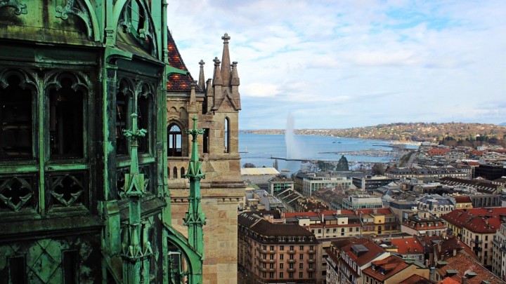 [FOTO] Znate li koliko stoljeća već postoji ženevska katedrala?