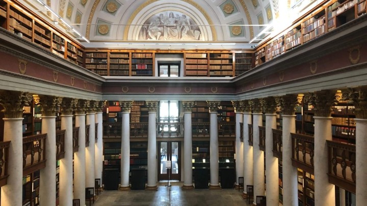 [FOTO] Znate li gdje se nalazi ova impresivna knjižnica?