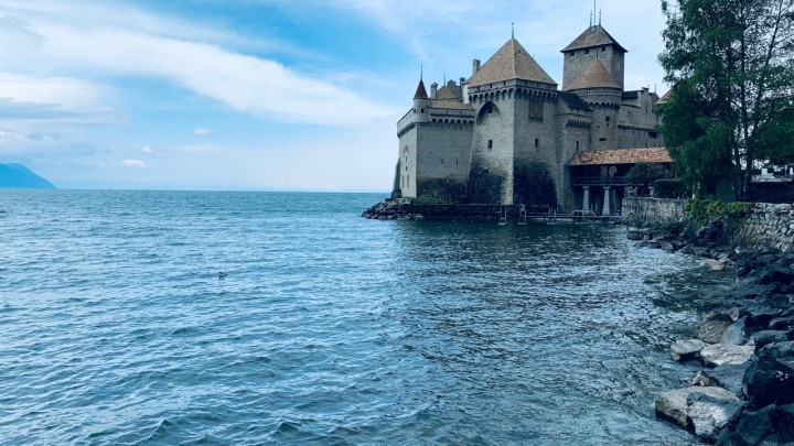 [FOTO] Dvorac koji je jedna od najpoznatijih znamenitosti Švicarske