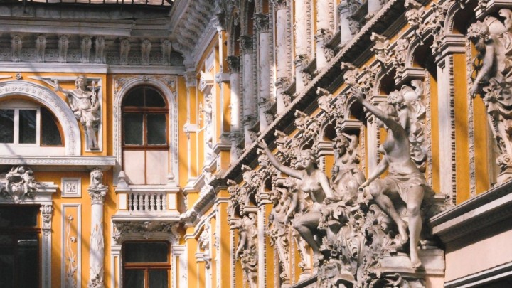 [FOTO] Prolaz u Odesi: Sagrađen u sklopu hotela