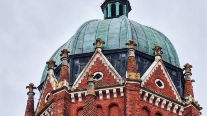 [FOTO] Znate li čija se grobnica nalazi u đakovačkoj katedrali?