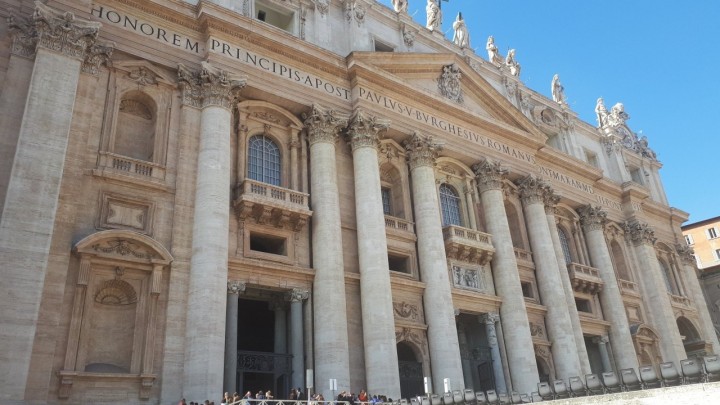 [FOTO] Jeste li znali da pročelje ove bazilike ima zasebne temelje?