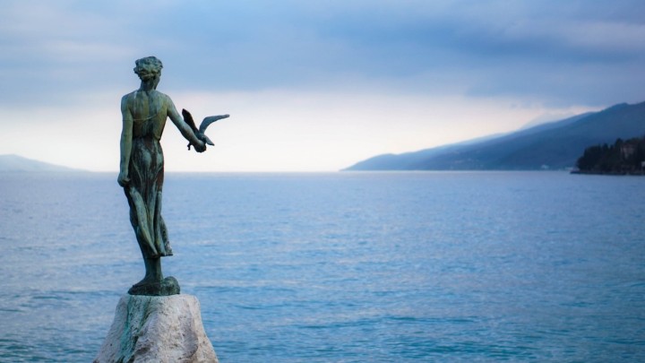 Znate li priču iza opatijske Djevojke s galebom?