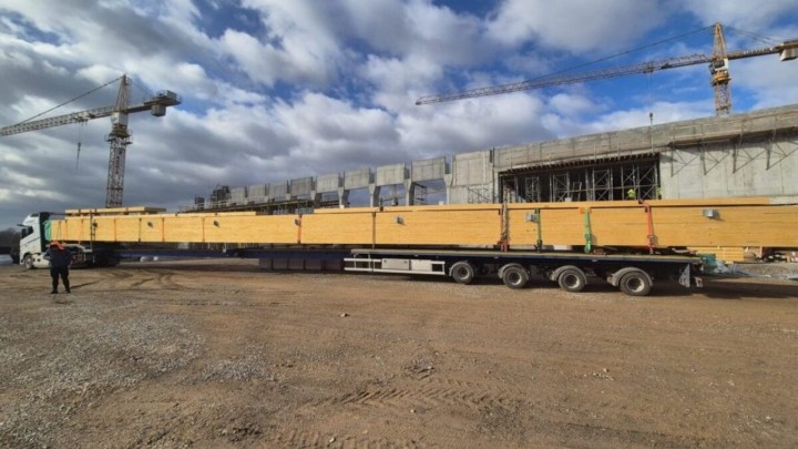 Foto: Uzdižu se nove terme, do Božića su pod krovom, stigli lamelirani nosači