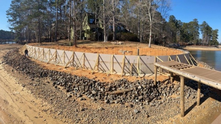 Zaboravite klasično betoniranje: Novi sustav gradi zidove brže nego prije, dok oplata ostaje u konstrukciji