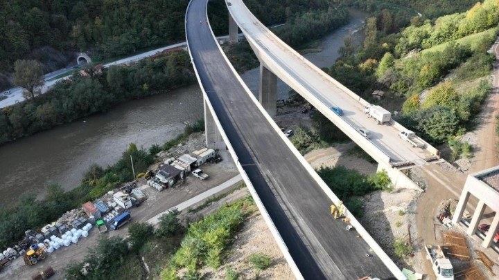 Galerija gradilišta: Ovako se asfaltira autocesta u punom profilu, bez krpa i zakrpa, nije mačji kašalj