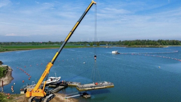 Gradilište uz more: Kako je teleskopska gusjenična dizalica u 7 tjedana sagradila veliki stambeni kompleks