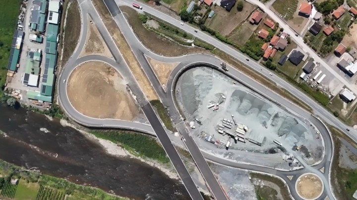 Video: Najzahtjevnija dionica Koridora V c u završnoj fazi, otvaraju se tuneli, mostovi, vijadukti